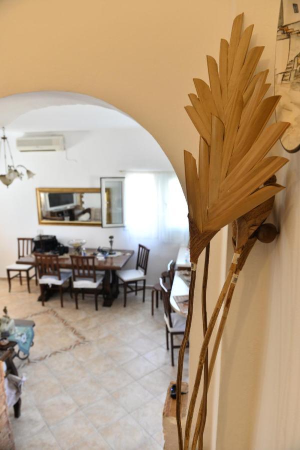 Κυκλαδίτικη Βίλα Στην Παραλία Αντώνηδες, Κύθνου Kíthnos Exterior photo