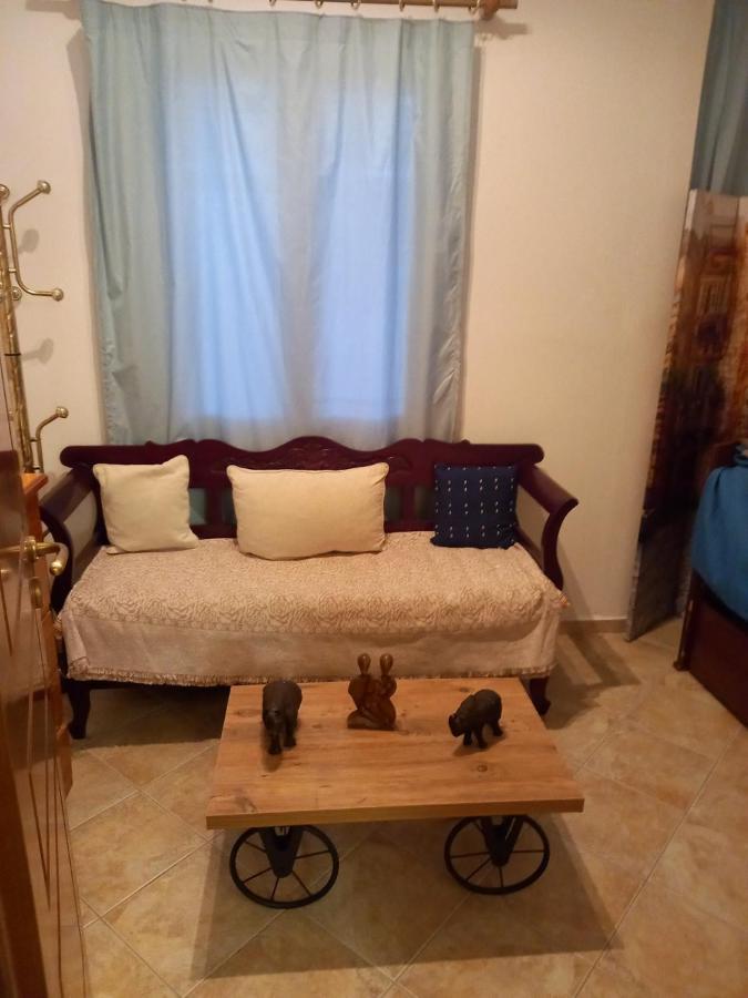 Κυκλαδίτικη Βίλα Στην Παραλία Αντώνηδες, Κύθνου Kíthnos Exterior photo