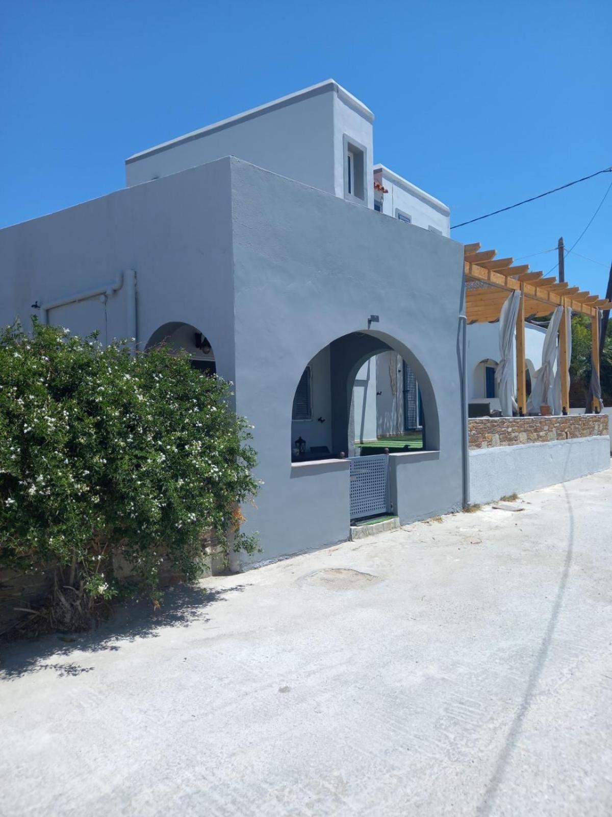 Κυκλαδίτικη Βίλα Στην Παραλία Αντώνηδες, Κύθνου Kíthnos Exterior photo